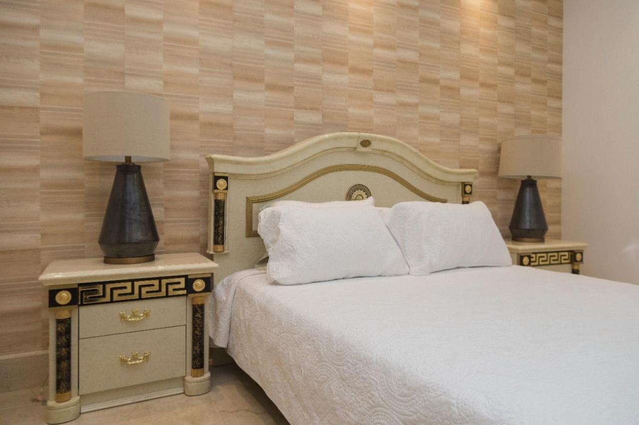 Soha Suites II Сантьяго-де-лос-Кабальерос Экстерьер фото