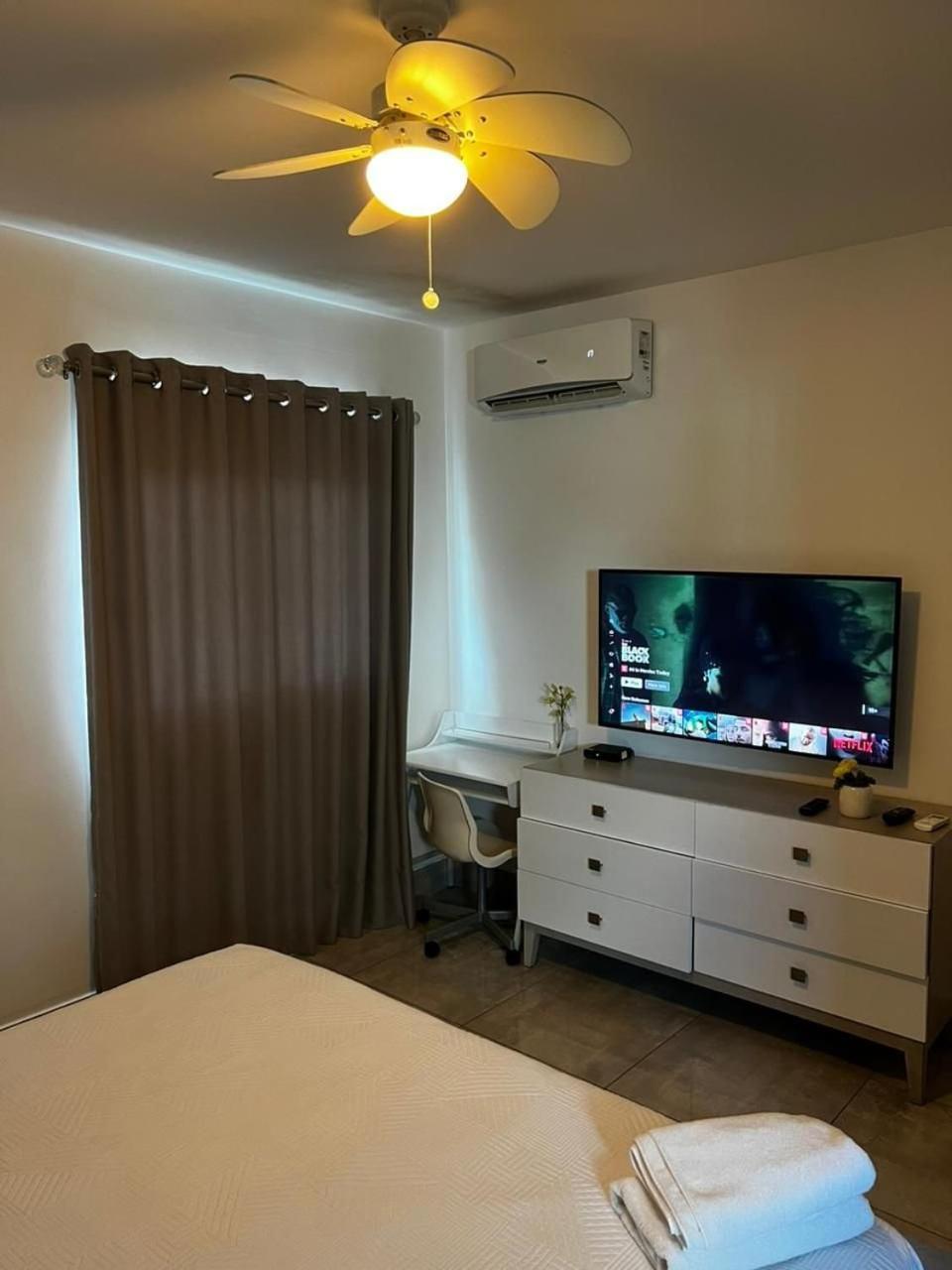Soha Suites II Сантьяго-де-лос-Кабальерос Экстерьер фото