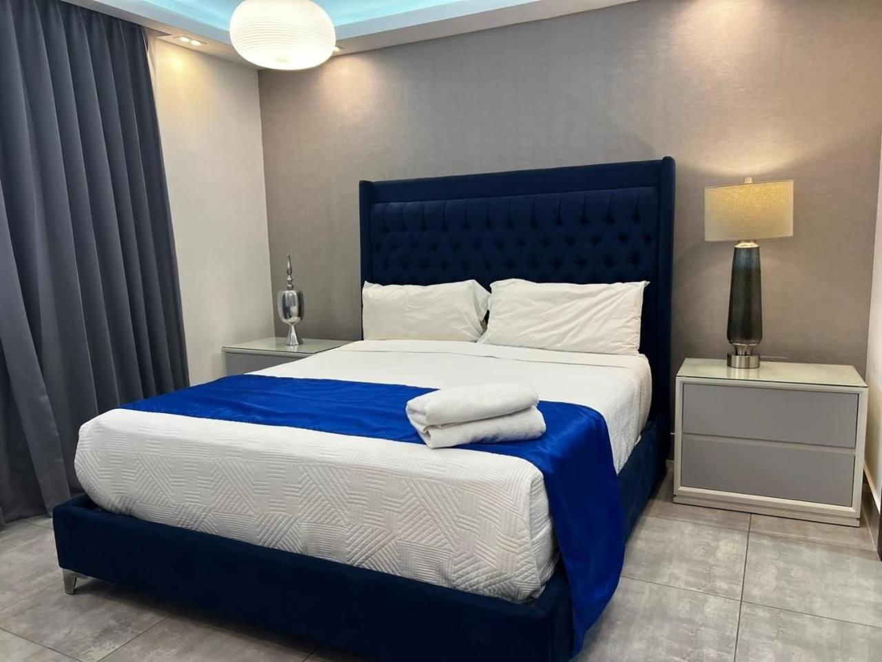Soha Suites II Сантьяго-де-лос-Кабальерос Экстерьер фото