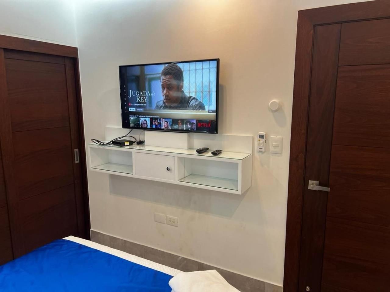 Soha Suites II Сантьяго-де-лос-Кабальерос Экстерьер фото