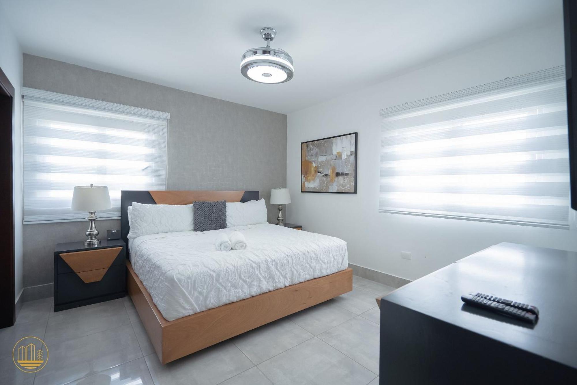 Soha Suites II Сантьяго-де-лос-Кабальерос Экстерьер фото