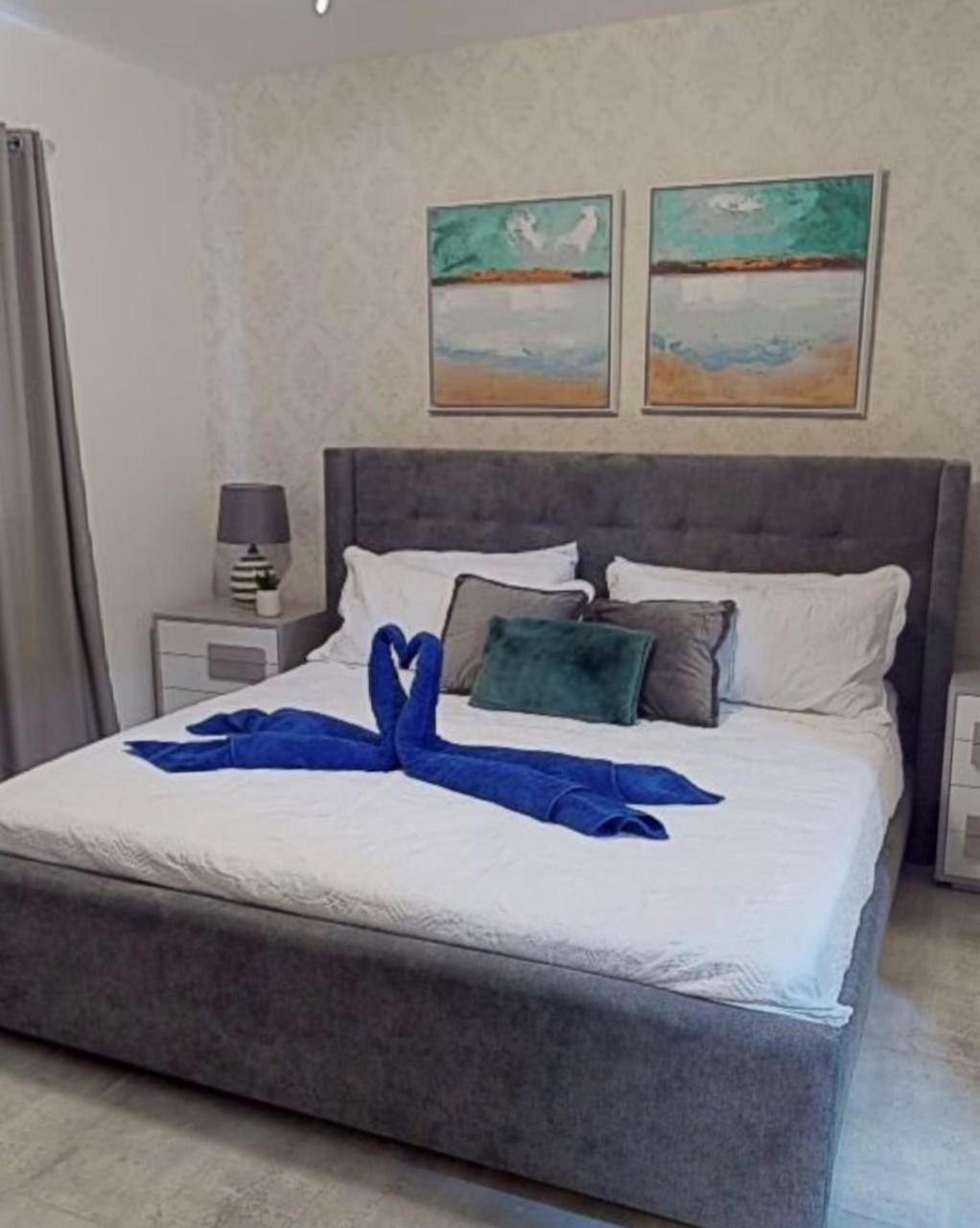 Soha Suites II Сантьяго-де-лос-Кабальерос Экстерьер фото